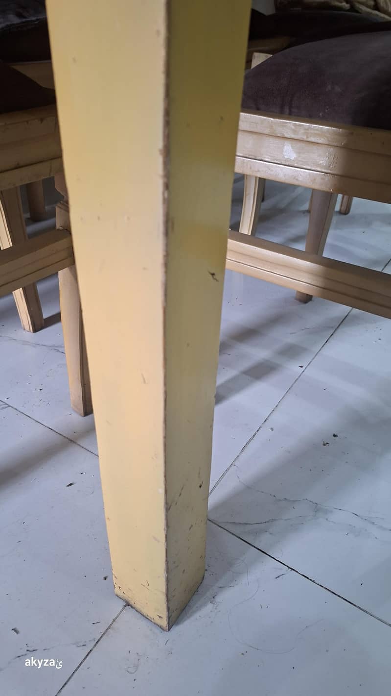 Dining Table with 6 Chairs 6