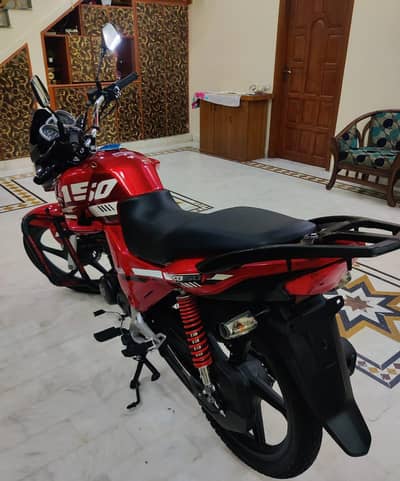 Honda CB 150 for saleWhatsapp 0306,,59,,43,,365