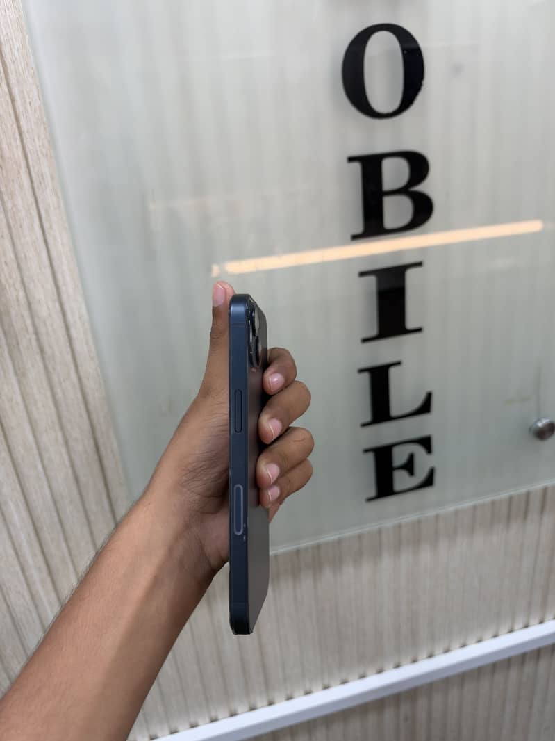 Apple iPhone 13 Fu 3