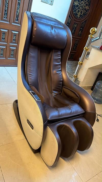 JC Buckman Easyrelaxx Style Full Body Electric Massage Chair