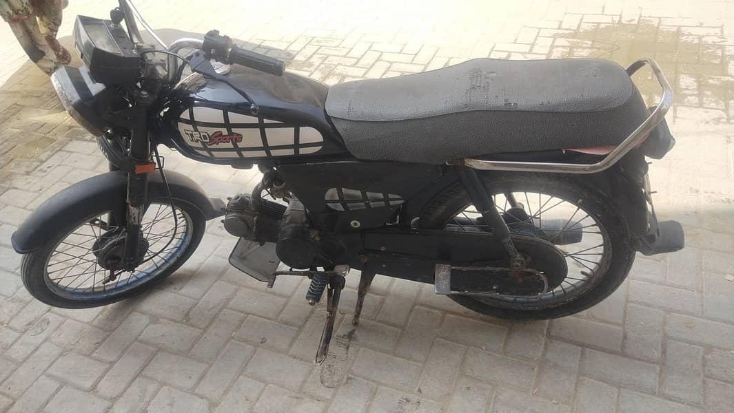 Honda Cd 2005 Model 7
