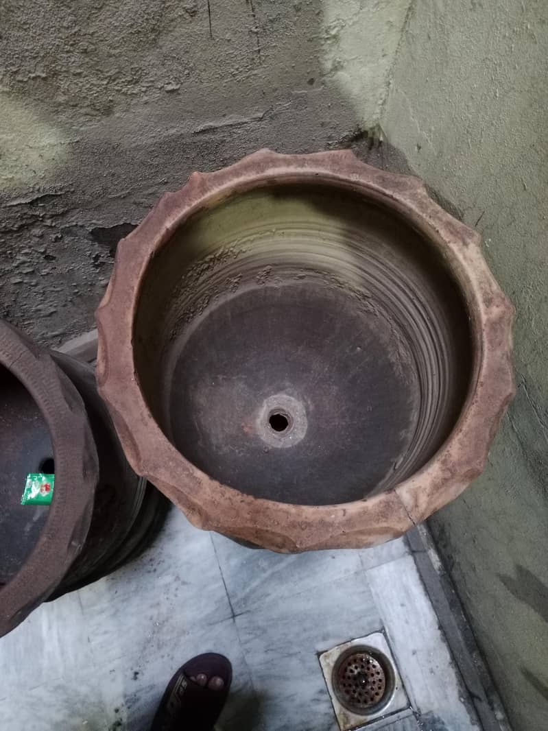 Clay pots 3