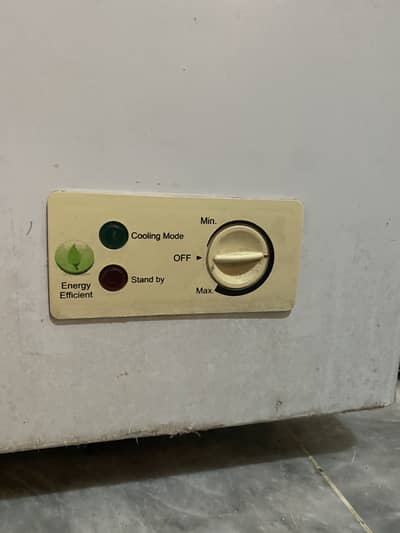 PEL INVERTOR REFRIGERATOR
