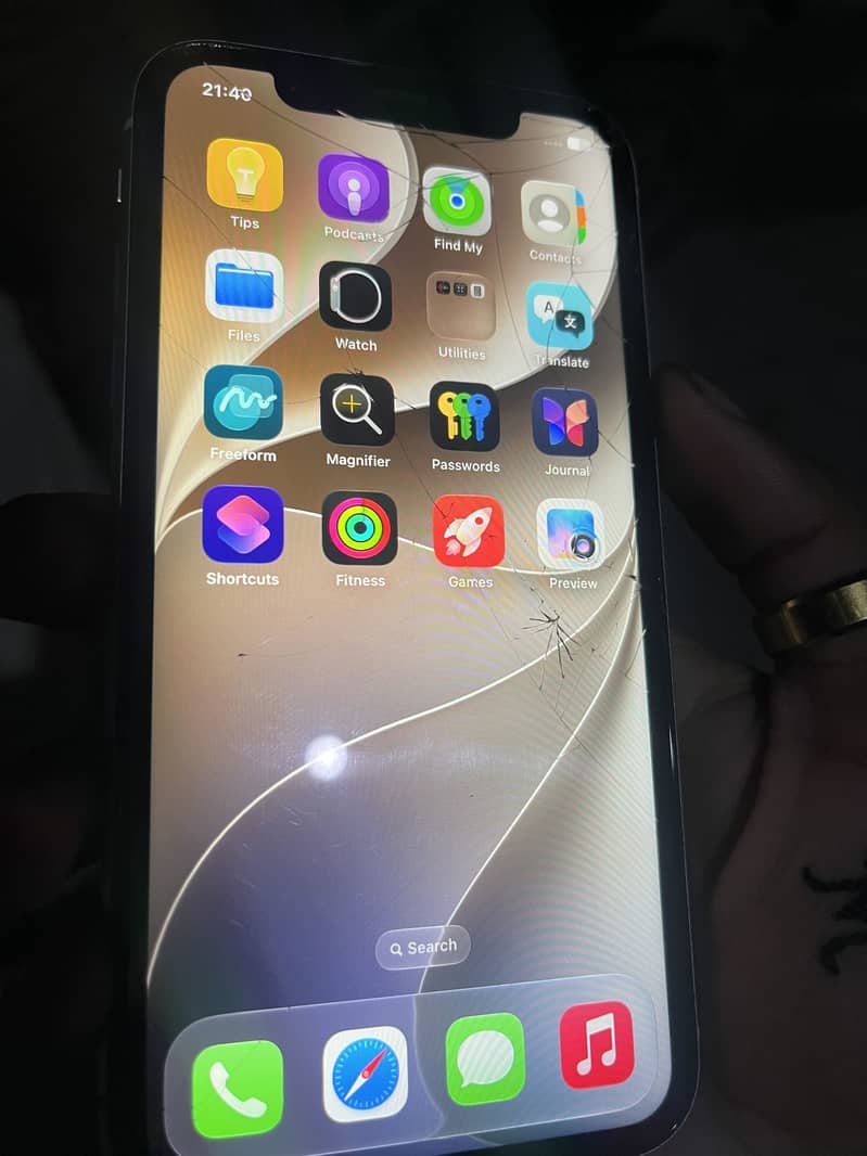 Apple iPhone 11 5