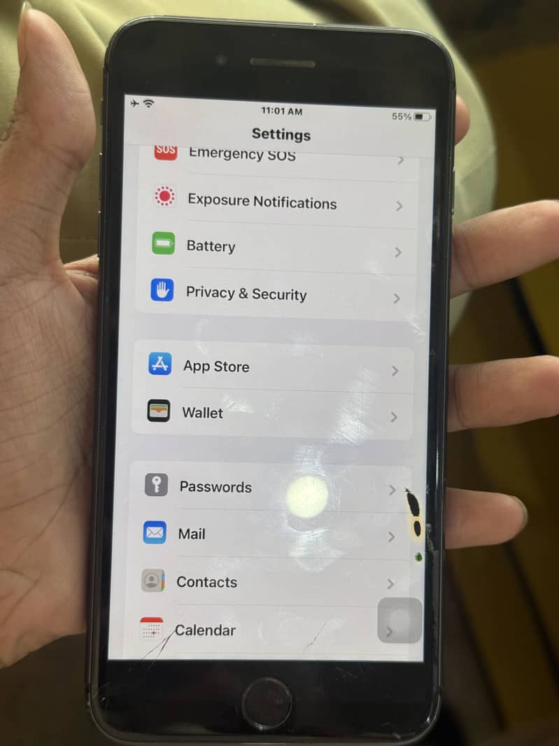Apple iPhone 7 Plus 0