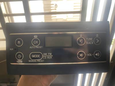 DAIHATSU MIRA ORIGINAL CD PLAYER