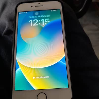 Apple iPhone 8
