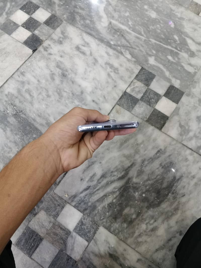 Tecno CAMON 30S 9
