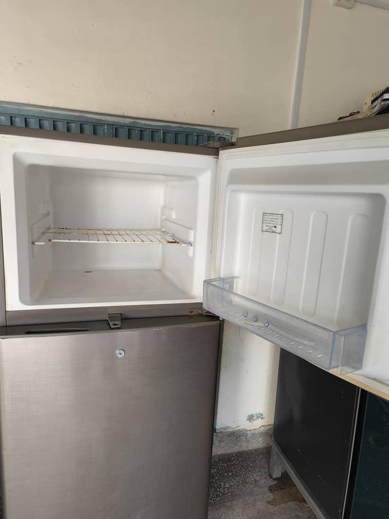 Haier Fridge 3
