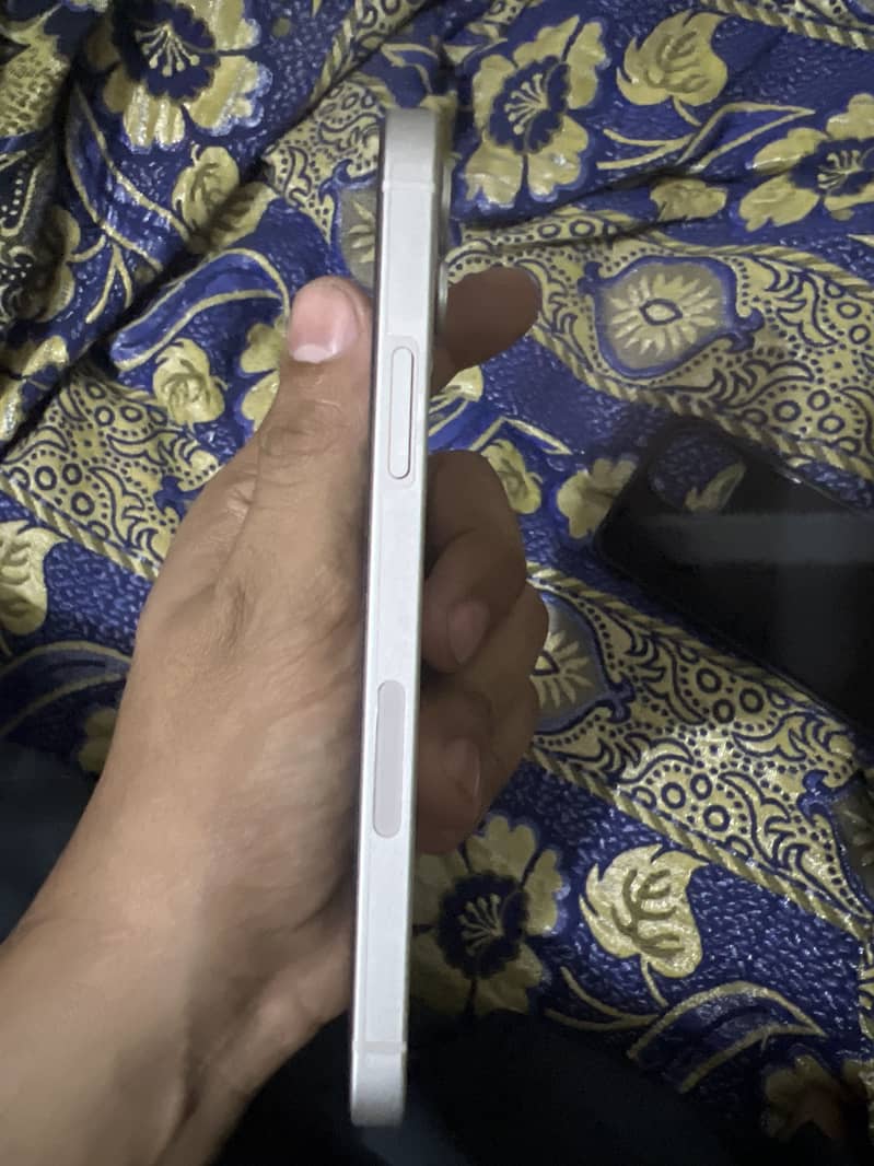 Apple iPhone 12 PTA 3