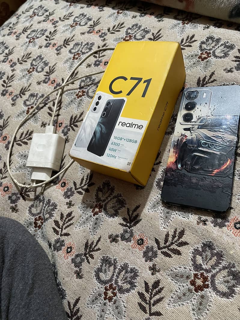 Realme C71 3