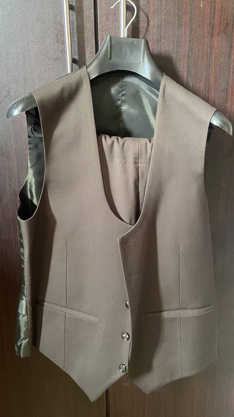pent coat 1