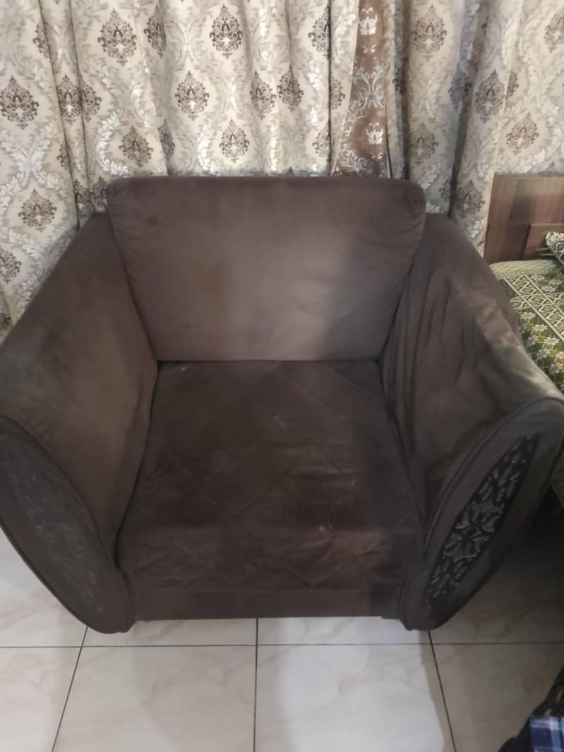 Sofa for Sell 1