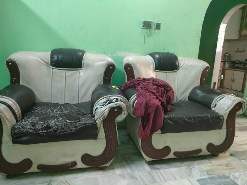 1 seater sofa 1