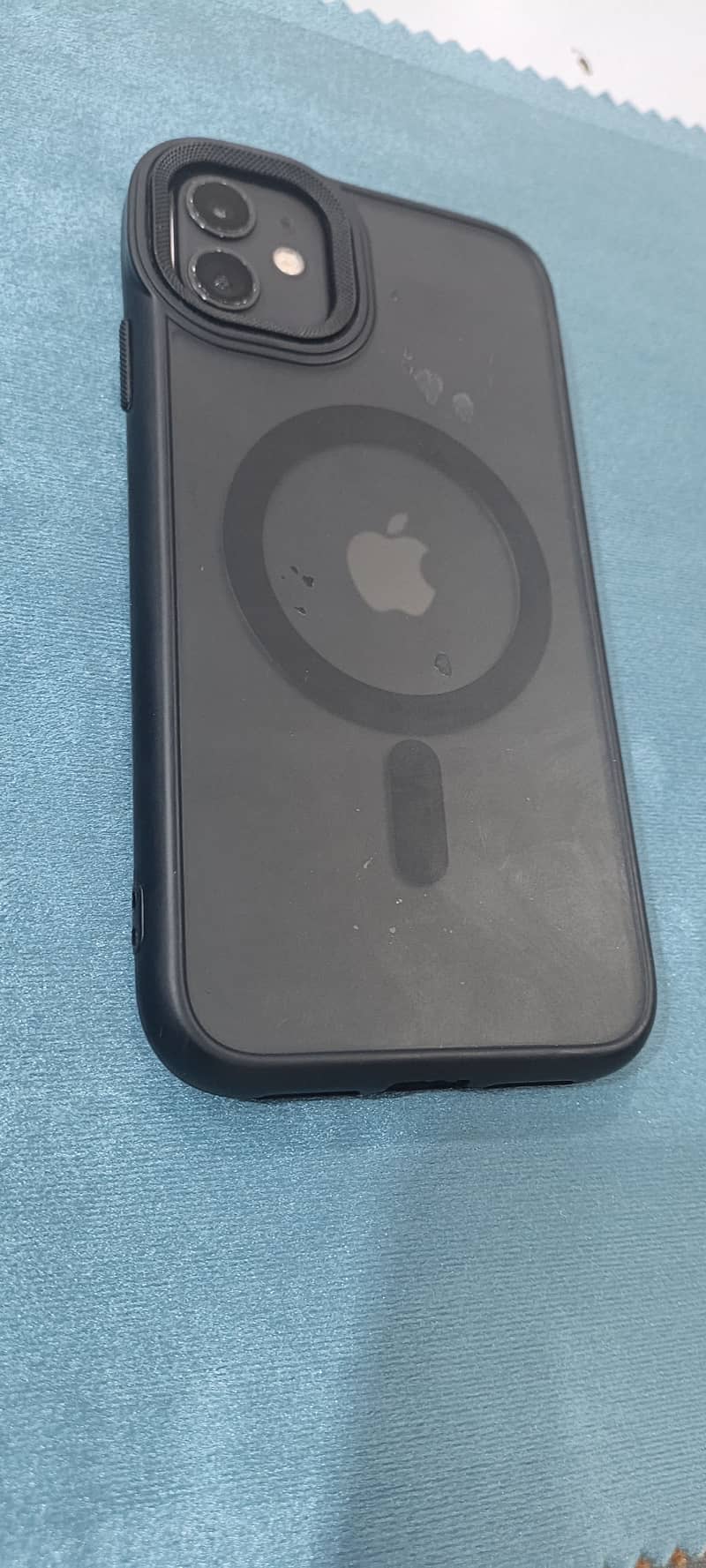 Apple iPhone 11 4