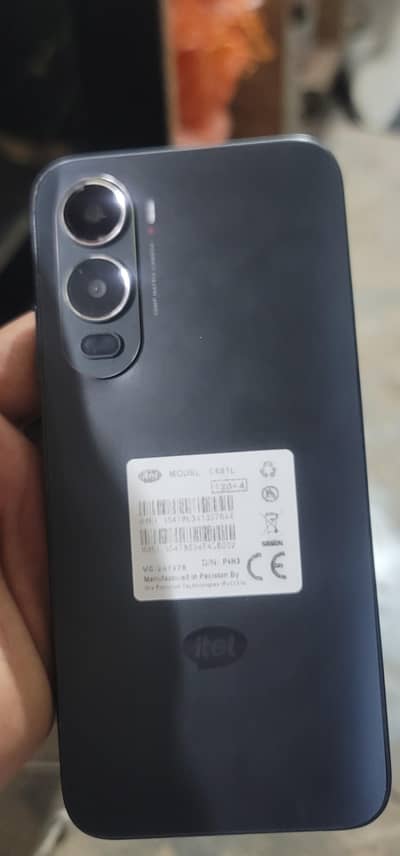 with box bord nahi a baki totl orgnil a paenl body camera