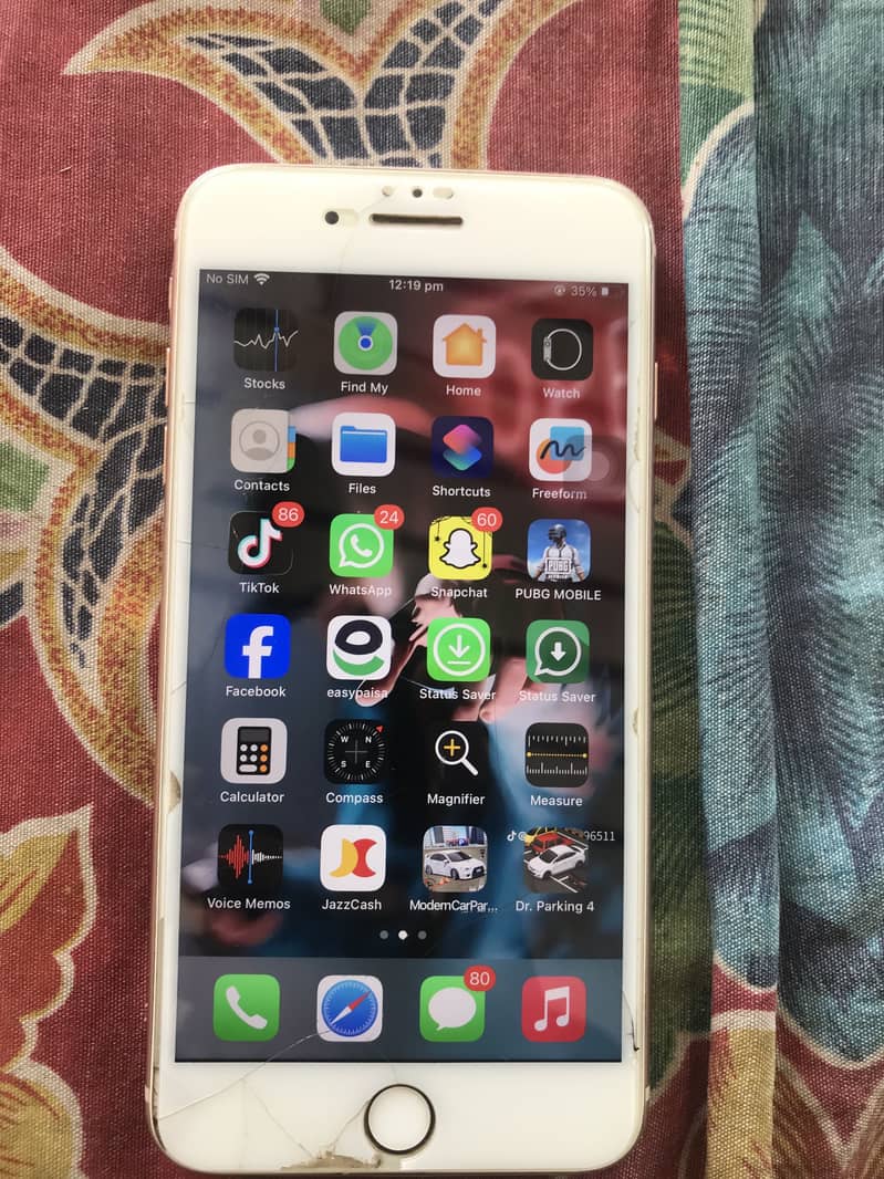 Apple iPhone 8 Plus 3