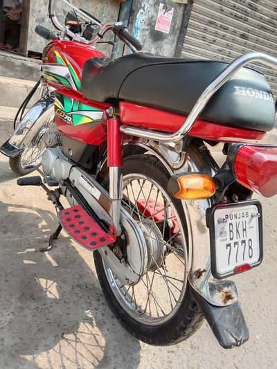 Honda cd 70 totally orignal