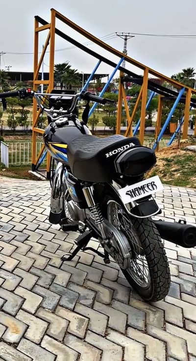Honda 125  is up for sale 2022 model