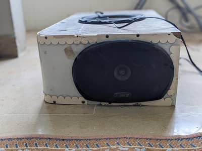 speakers