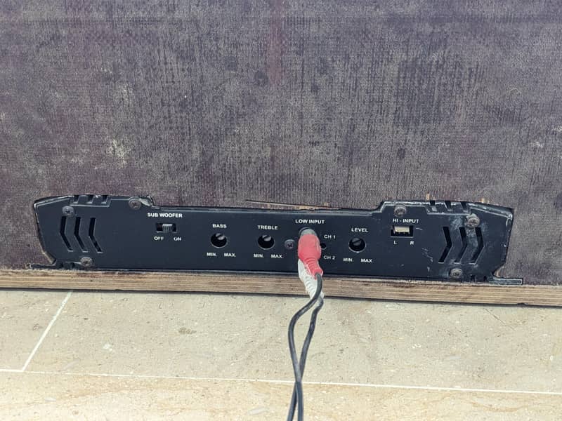 speakers 4