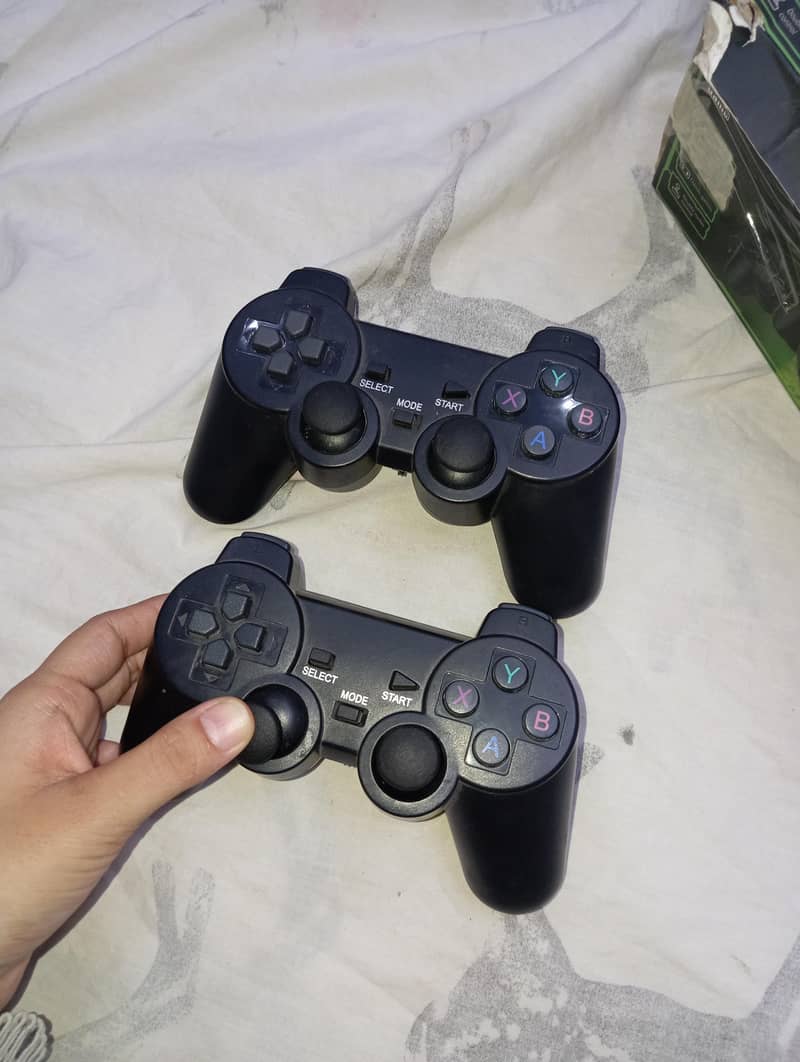 2.4G wireless controller gamepad 2