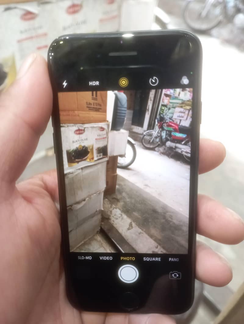 Apple iPhone 7 1