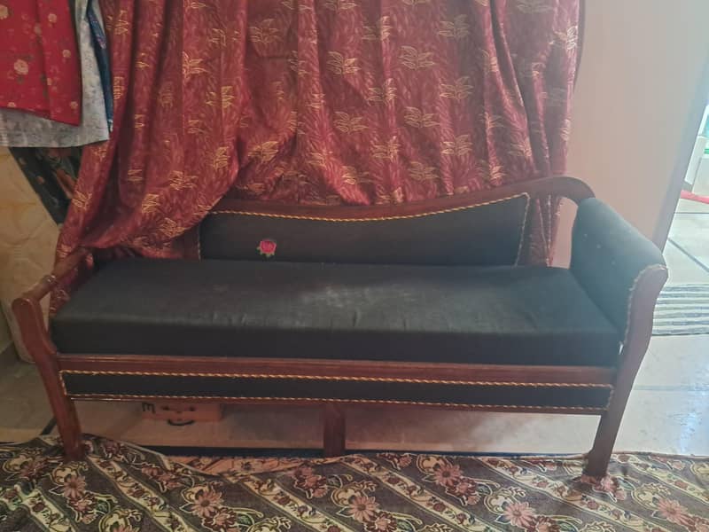sofa set with seate 3