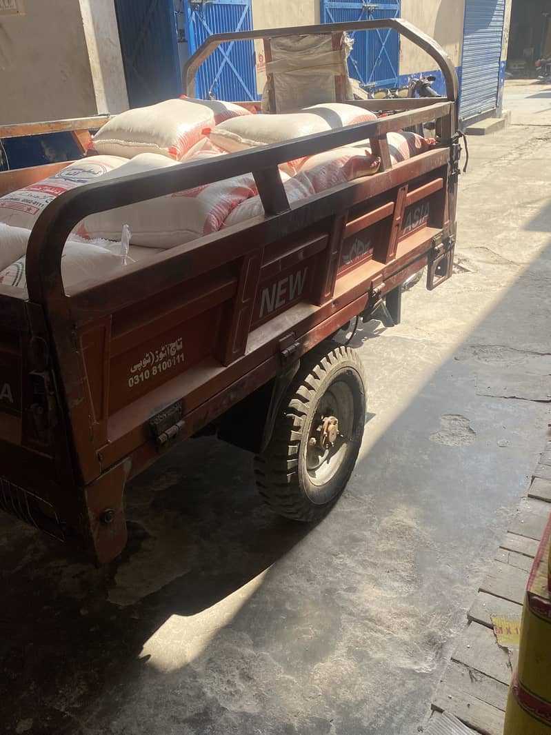 Loader Rickshaw 2