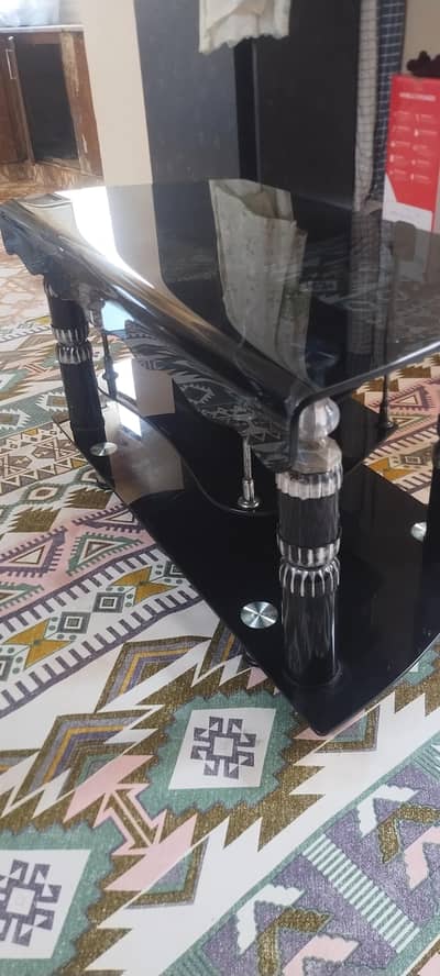 used console table fully made of glass