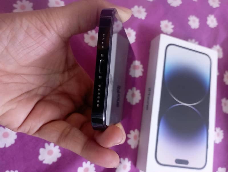 iPhone 14 Pro Max 3