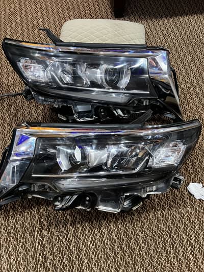 Parado headlights