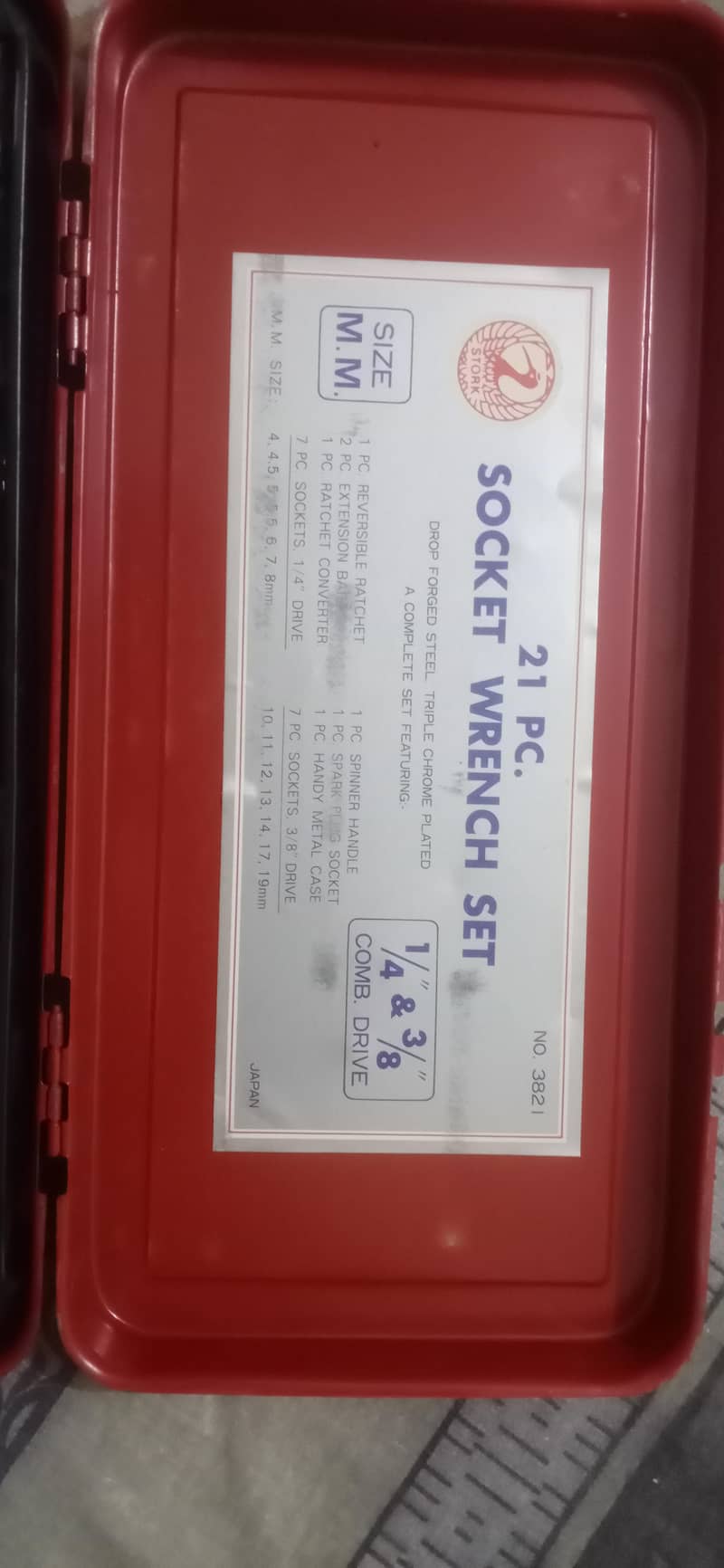 Socket Wrench Set 0