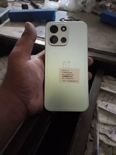 One Plus Nord 6