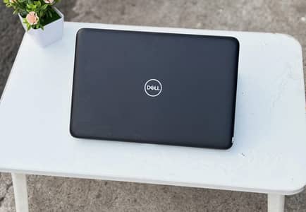 Dell ChromeBook (Ram 4GB + Memory 32GB) Dell Charger