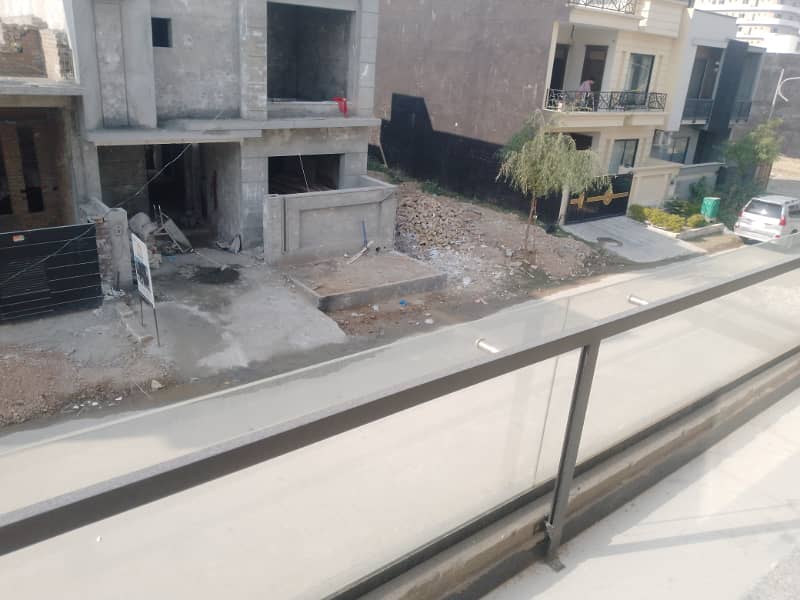 8 marla upper portion for rent 4