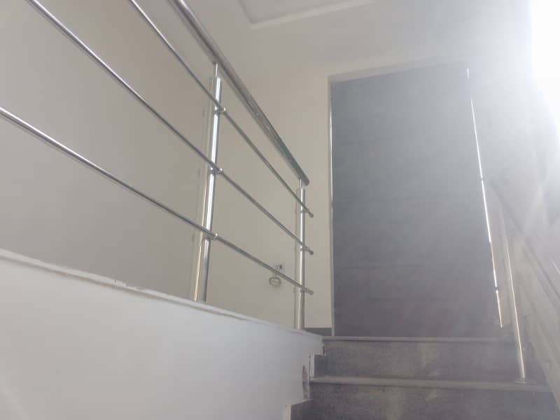 8 marla upper portion for rent 5