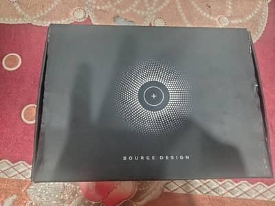 Nova 4-in-1 Smart Charger
