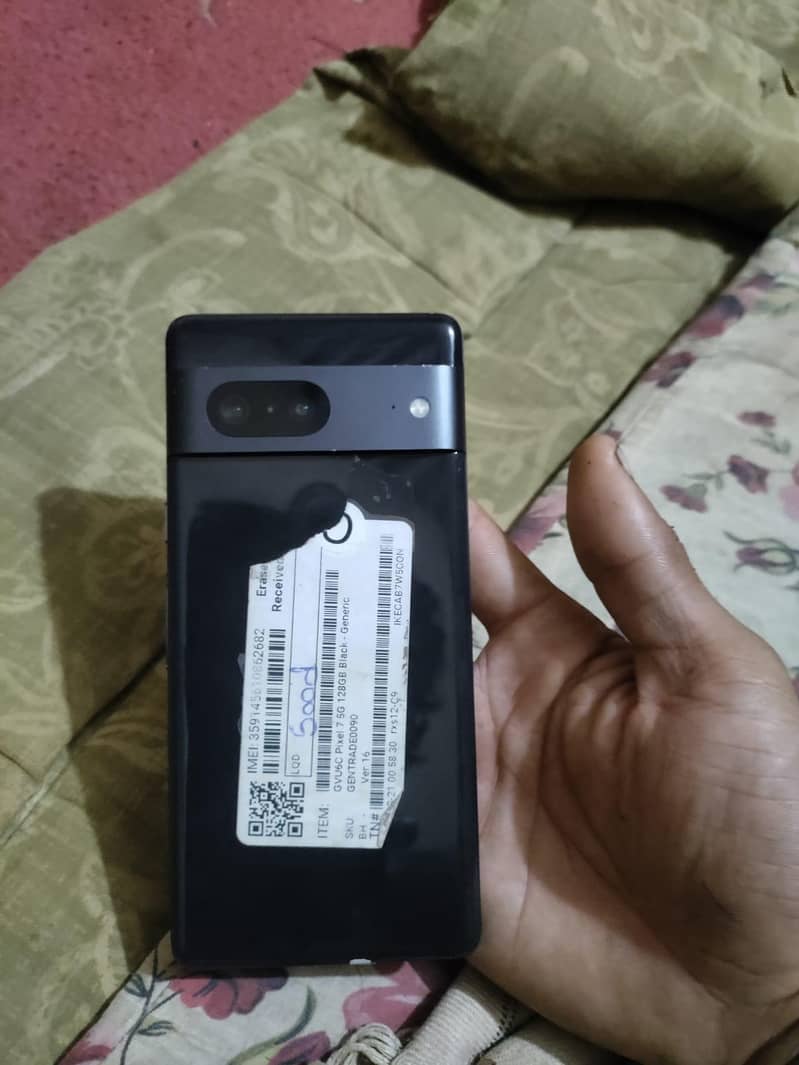 Google Pixel 7 4