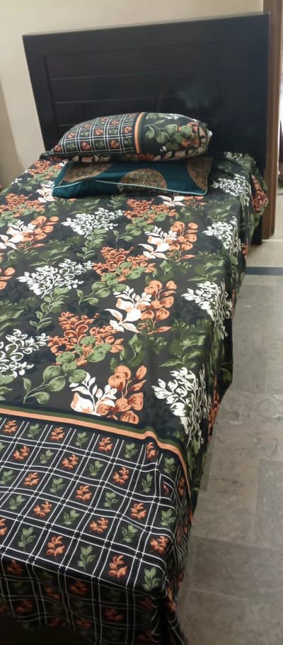 Single Bed with Mattress