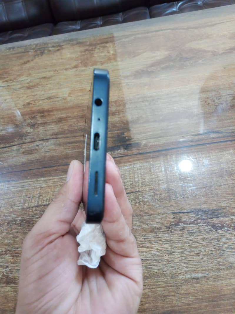 Samsung Mobile A07 4
