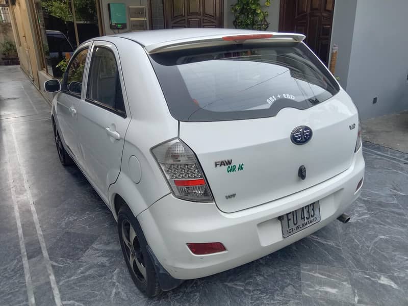FAW V2 2015 3