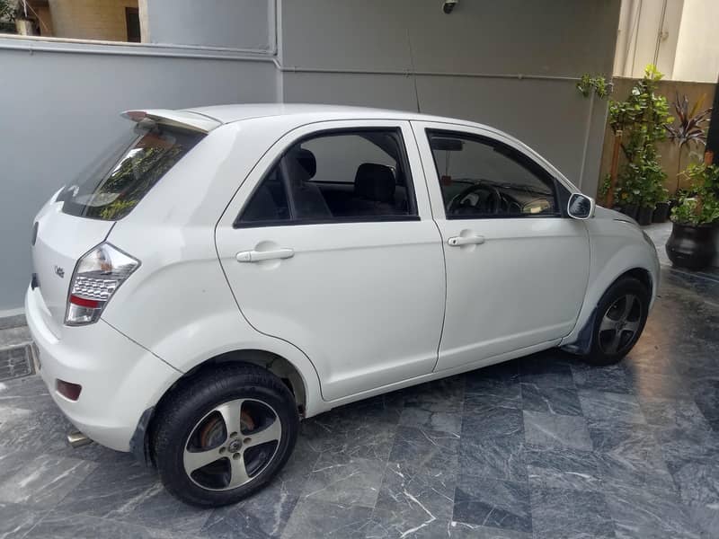 FAW V2 2015 4