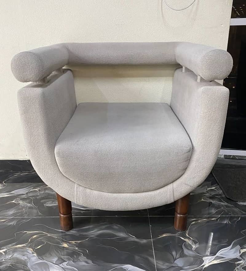 1 seater Sofa 1