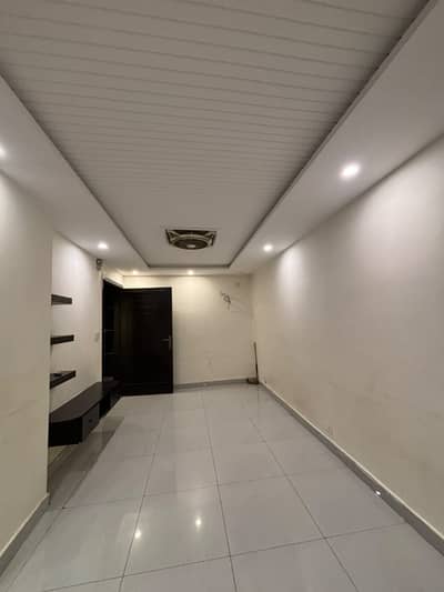 10 MARLA UPPER PORTION AVAILABLE FOR RENT IN BAHRIA ORCHARD