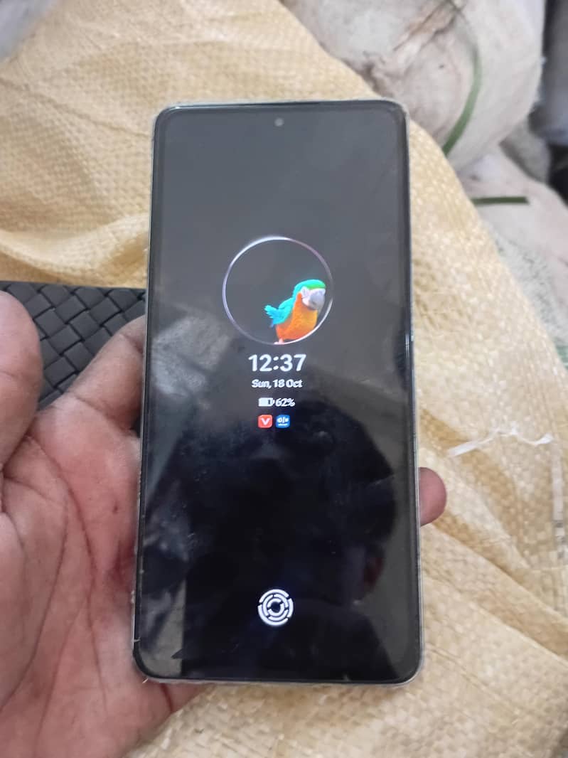 Tecno CAMON 20 2