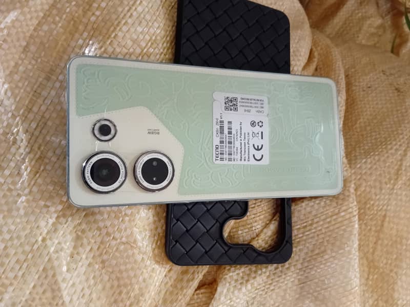 Tecno CAMON 20 4