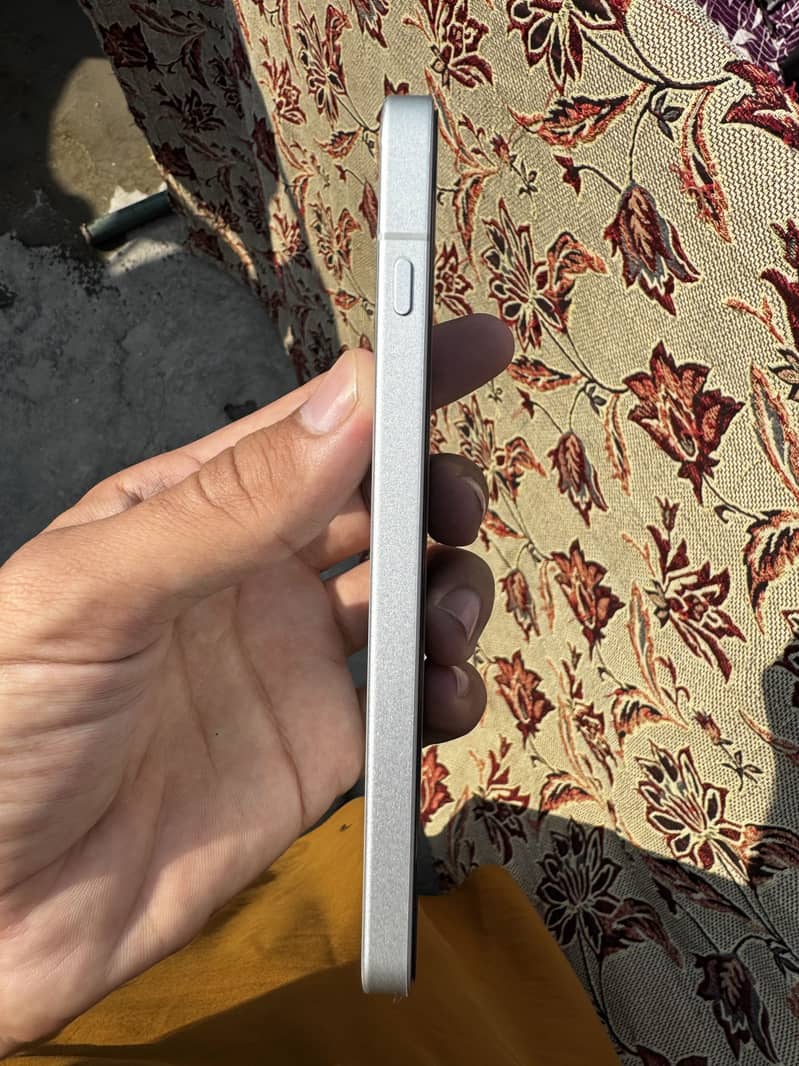 One Plus 13s  SIM NON ACTIVE 4