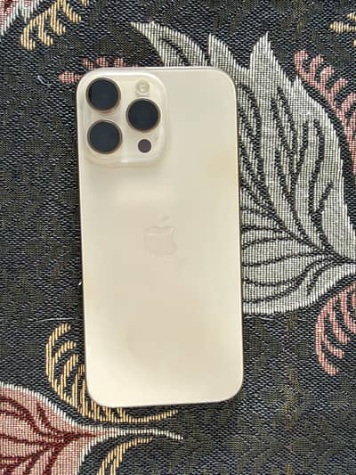 Apple iPhone 16 Pro Max