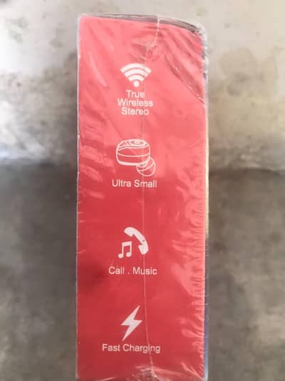 M10 earbuds this is a very good quality earbuds